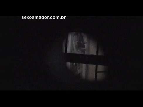 ❤️ Blondie gëtt geheim vun engem Quartier Voyeur verstoppt hannert huel Zillen opgeholl ☑ Schéine Porno op lb.4k-porno.ru ❌️❤
